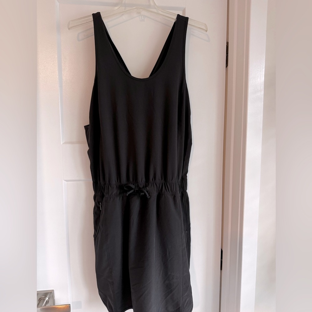 Patagonia’s Black Fleetwith Dress